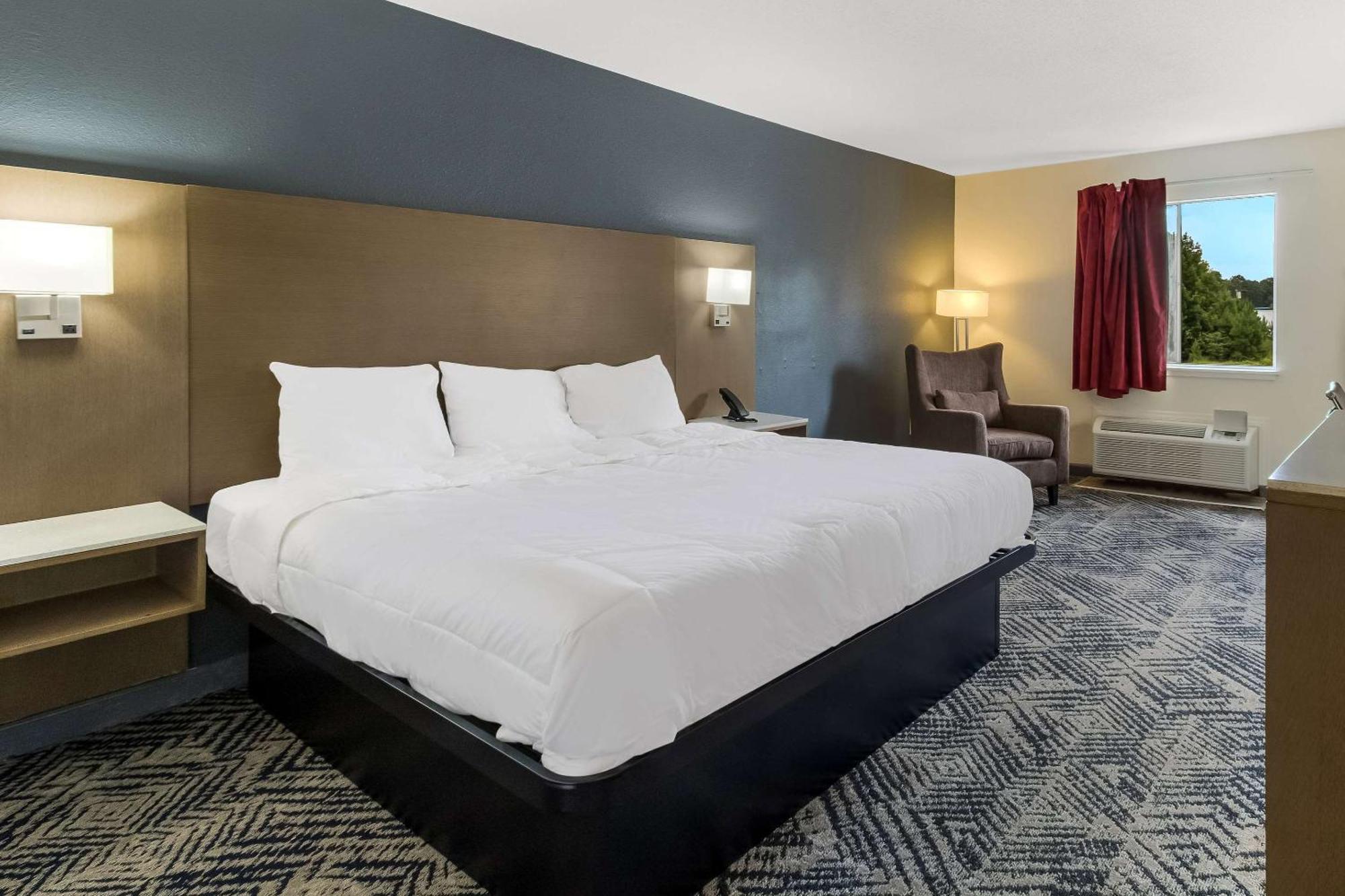 Lodge Econo Cherry Point Havelock